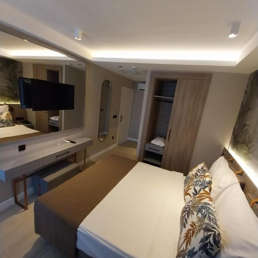 Alessia Hotel & Spa Side Buitenkant foto