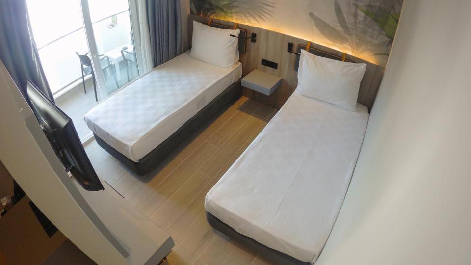 Alessia Hotel & Spa Side Buitenkant foto