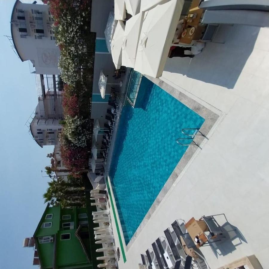 Alessia Hotel & Spa Side Buitenkant foto